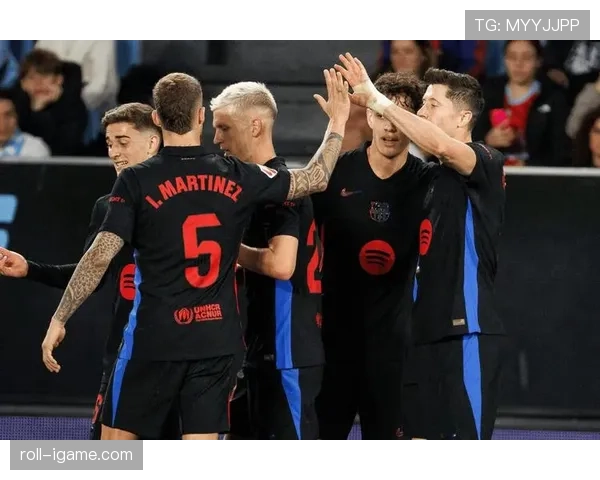 阿什拉夫创欧战助攻新纪录，稳健表现助球队冲击冠军