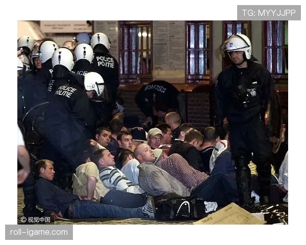 欧洲杯球迷冲突事件引发安全关注