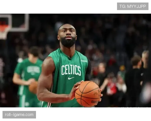 杰伦·布朗突破拉开差距，高效得分率显著提升球队攻击力