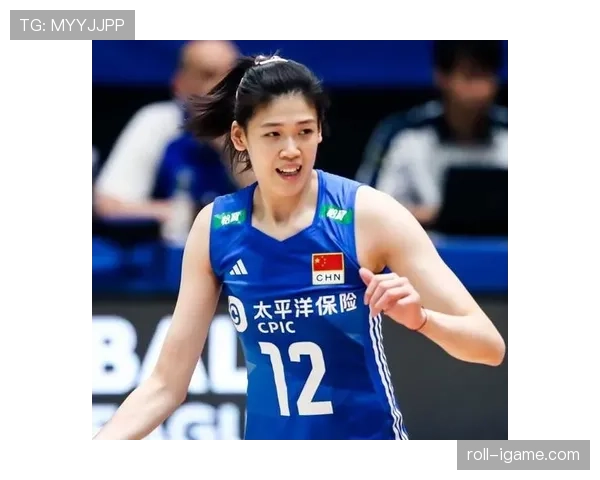 李盈莹训练完啃鸡腿那刻，谁还记得她刚拿冠军？